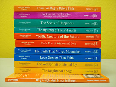 Motherlode of Love - 1 <font color=red>Ten pocket books with lectures on Love, plus a bonus DVD</font>